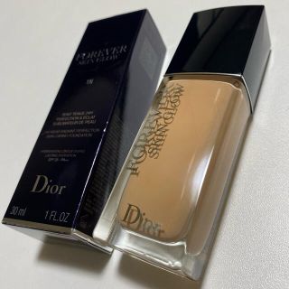 ディオール(Dior)のディオールスキン　フォーエヴァー　フルイド　グロウ　1N(ファンデーション)