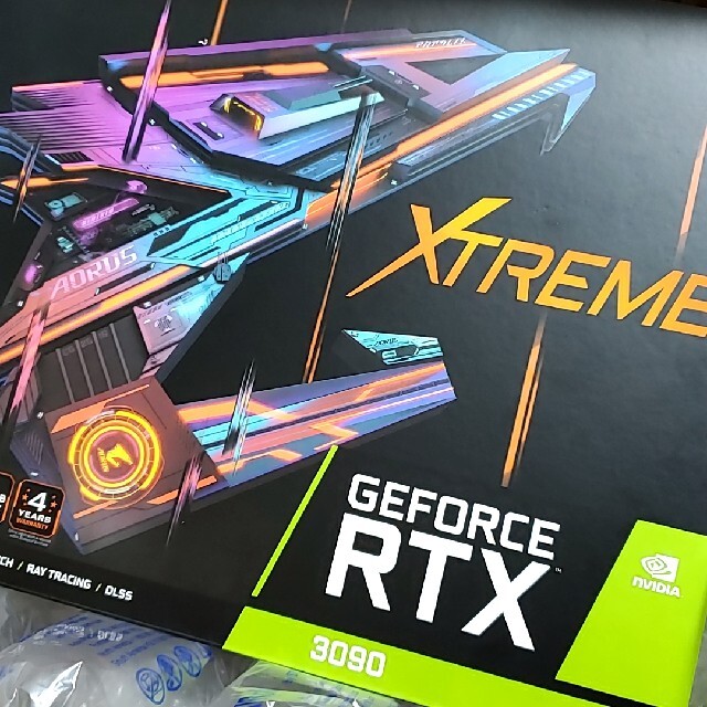 GIGABYTE AORUS GeForce RTX3090 XTREME 24 スマホ/家電/カメラのPC/タブレット(PCパーツ)の商品写真