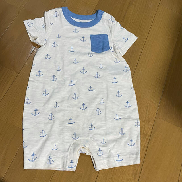 babyGAP(ベビーギャップ)のGAP baby ロンパース　12-18months 半袖 キッズ/ベビー/マタニティのベビー服(~85cm)(ロンパース)の商品写真