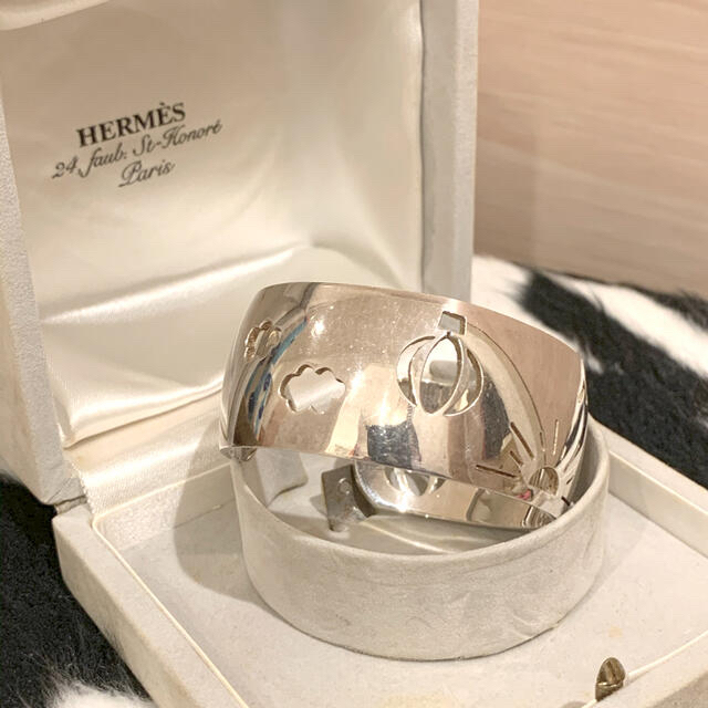 Hermes(エルメス)のまろ様専用 / HERMES シェーヌダンクルバングル  難あり レディースのアクセサリー(ブレスレット/バングル)の商品写真