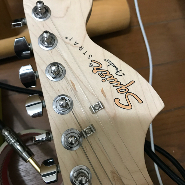 スクワイア　Squier ストラト　ストラトキャスター　SSH