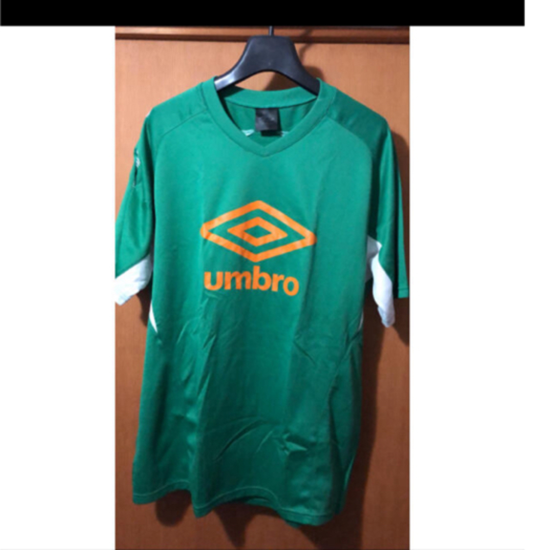 UMBRO(アンブロ)のパイナップル様専用　アンブロ　サッカー　プラクティスシャツ　Oサイズセット スポーツ/アウトドアのサッカー/フットサル(ウェア)の商品写真