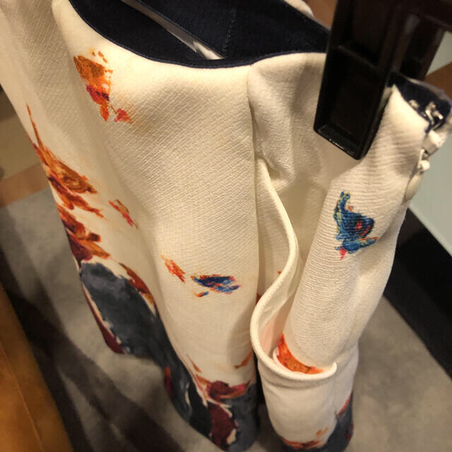 新品・タグ付】定価2万円以上✨PEGGYLANA ボタニカル スカート 新品・タグ付】定価2万円以上✨PEGGYLANA ボタニカル スカート