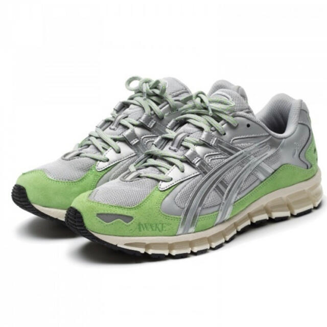 AWAKE(アウェイク)のASICS Gel-Kayano 5 360 Awake NY Silver メンズの靴/シューズ(スニーカー)の商品写真