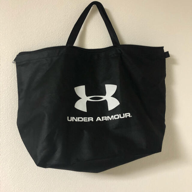 UNDER ARMOUR(アンダーアーマー)のアンダーアーマー  福袋の袋のみ レディースのバッグ(ショップ袋)の商品写真