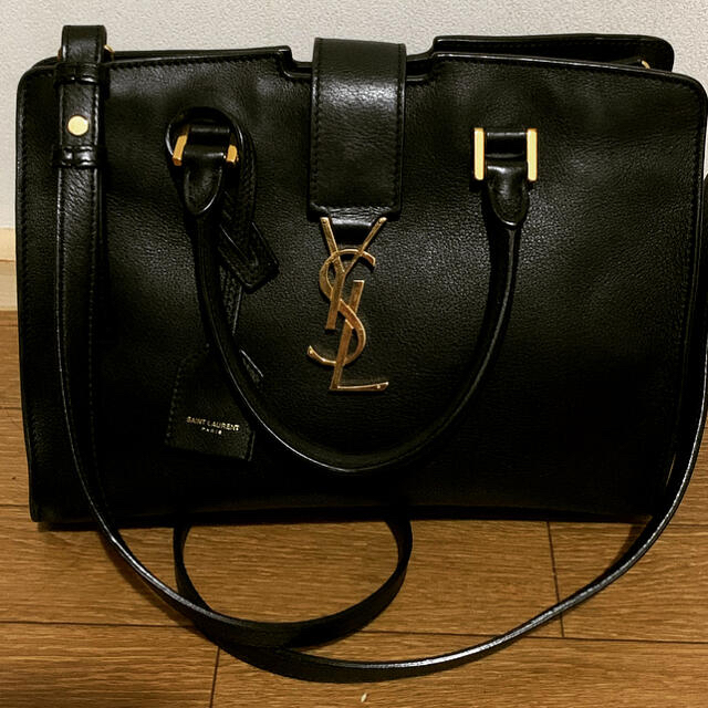 SAINT LAURENT サンローラン　ベイビーカバス