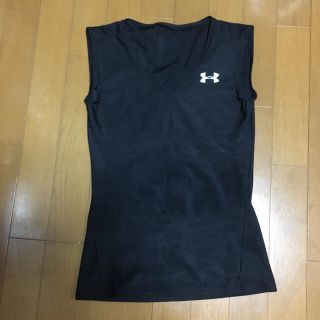 アンダーアーマー(UNDER ARMOUR)のアンダーアーマー　タンクトップ(ヨガ)