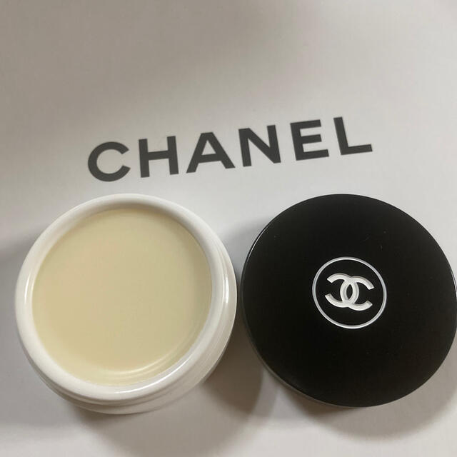 CHANEL(シャネル)のイドゥラ　ビューティ　リップ　バーム コスメ/美容のスキンケア/基礎化粧品(リップケア/リップクリーム)の商品写真