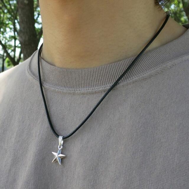 スターネックレス シルバー メンズ 革紐タイプ チョーカー アクセサリーの通販 By St Shop S Shop ラクマ スターネックレス シルバー メンズ 革紐タイプ チョーカー アクセサリーの通販 By St Shop S Shop ラクマ