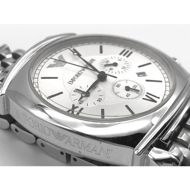 Emporio Armani(エンポリオアルマーニ)のエンポリオアルマーニ　腕時計　クロノグラフ　シルバー　文字盤シルバー メンズの時計(腕時計(アナログ))の商品写真