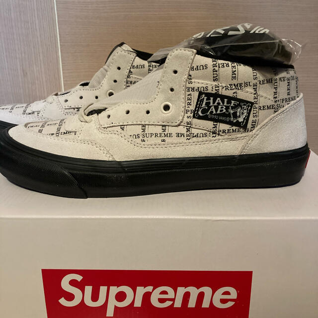 Supreme(シュプリーム)のVANS × supreme half cab pro '92 white メンズの靴/シューズ(スニーカー)の商品写真
