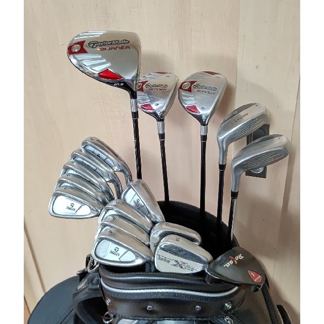 ングサイト ☆必見☆メンズゴルフクラブセット TaylorMade多数 Vg9Gd