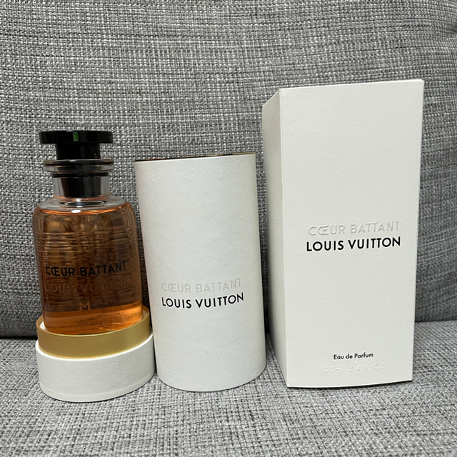 LOUIS VUITTON(ルイヴィトン)のみゆみゆ様専用　ルイヴィトン香水100ml 新品未使用 コスメ/美容の香水(ユニセックス)の商品写真