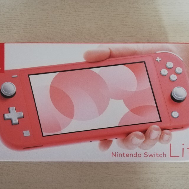 最新型 Nintendo Switch  Lite コーラル 新品
