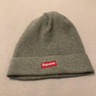 シュプリーム(Supreme)のニット帽　ビーニー　supreme グレー　夏(ニット帽/ビーニー)