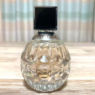 ジミーチュウ(JIMMY CHOO)のジミー チュウ オードトワレ 40ml(香水(女性用))