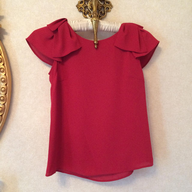 Rirandture(リランドチュール)の新品 リランドチュール 赤 レディースのトップス(Tシャツ(半袖/袖なし))の商品写真