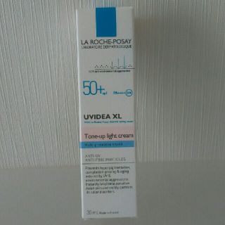 ラロッシュポゼ(LA ROCHE-POSAY)の新品　ラロッシュポゼ　トーンアップライト(化粧下地)