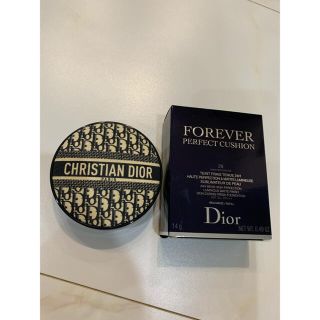 ディオール(Dior)のDior クッションファンデーション　レフィル未使用　美品限定パクトセット☆(ファンデーション)