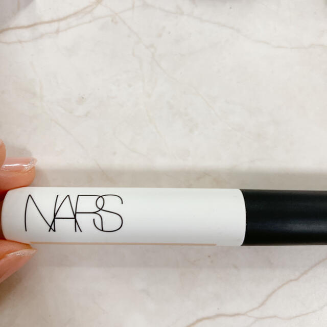 NARS(ナーズ)のNARS ディンティッドスマッジプルーフアイシャドーベース コスメ/美容のベースメイク/化粧品(アイシャドウ)の商品写真