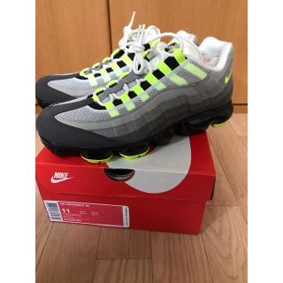 ナイキ(NIKE)の新品ナイキ NIKE air VAPOR max 95イエローグラデ US11 (スニーカー)