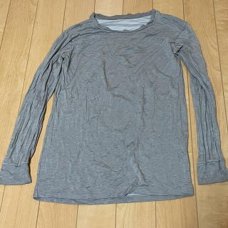 ユニクロ(UNIQLO)のUNIQLO ユニクロ グレー 極暖ヒートテック Mサイズ(Tシャツ/カットソー(七分/長袖))