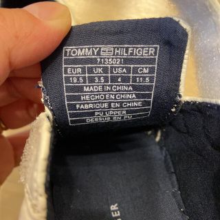 トミーヒルフィガー(TOMMY HILFIGER)のファーストシューズ　11.5(スニーカー)