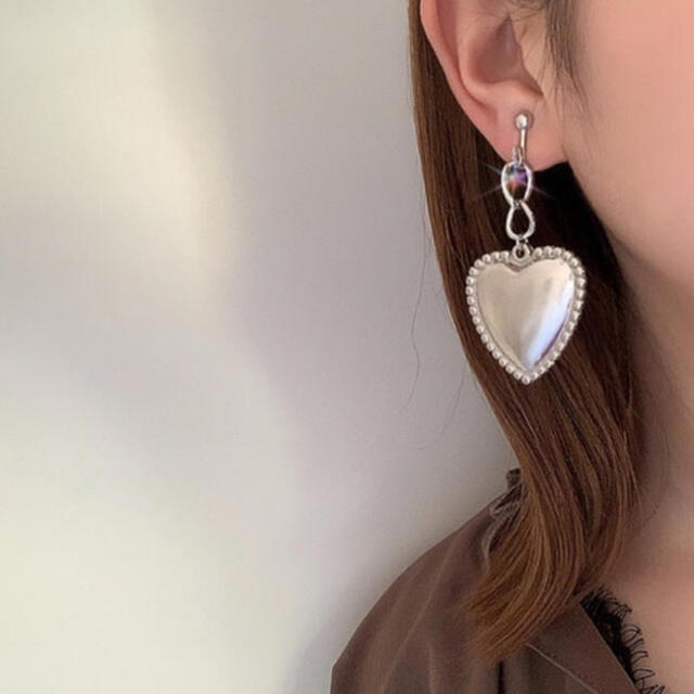 Lochie(ロキエ)の【再販】silver heart pierce ハンドメイドのアクセサリー(ピアス)の商品写真