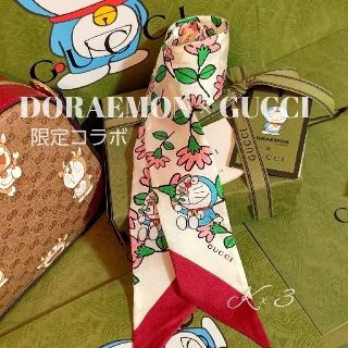 グッチ(Gucci)のGUCCI × DORAEMON コラボ/限定シルクネックボウ/ツイリー(バンダナ/スカーフ)