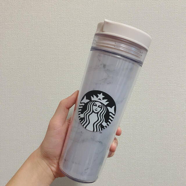 Starbucks Coffee スターバックス タンブラー 韓国限定 完売品 白い大理石調のデザインの通販 By けっちゃん S Shop スターバックスコーヒーならラクマ