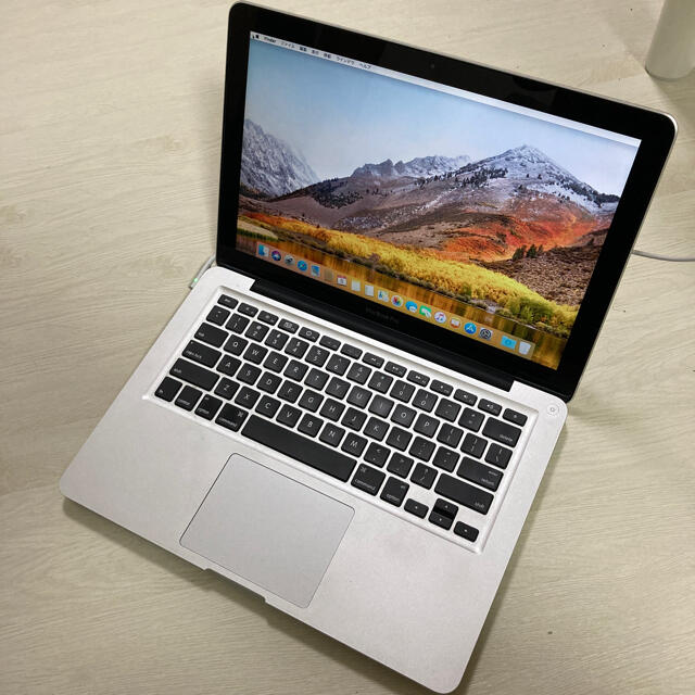 美品　macbook pro 2011