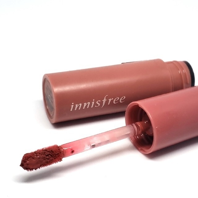 Innisfree(イニスフリー)のイニスフリー ビビッドコットンインク ティント2色セットベージュ系 コスメ/美容のベースメイク/化粧品(口紅)の商品写真