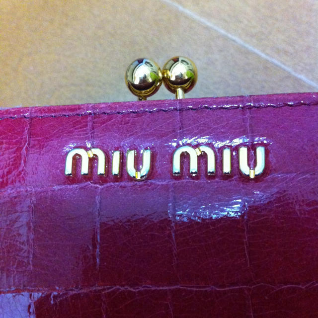 miumiu(ミュウミュウ)のmiumiu♡お財布 レディースのファッション小物(財布)の商品写真