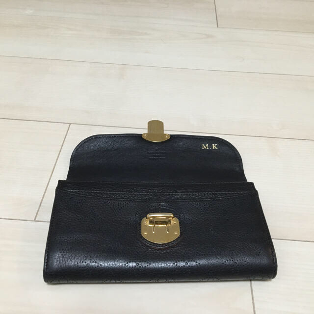 ルイヴィトン 長財布 マヒナ ルイヴィトン 長財布 マヒナ