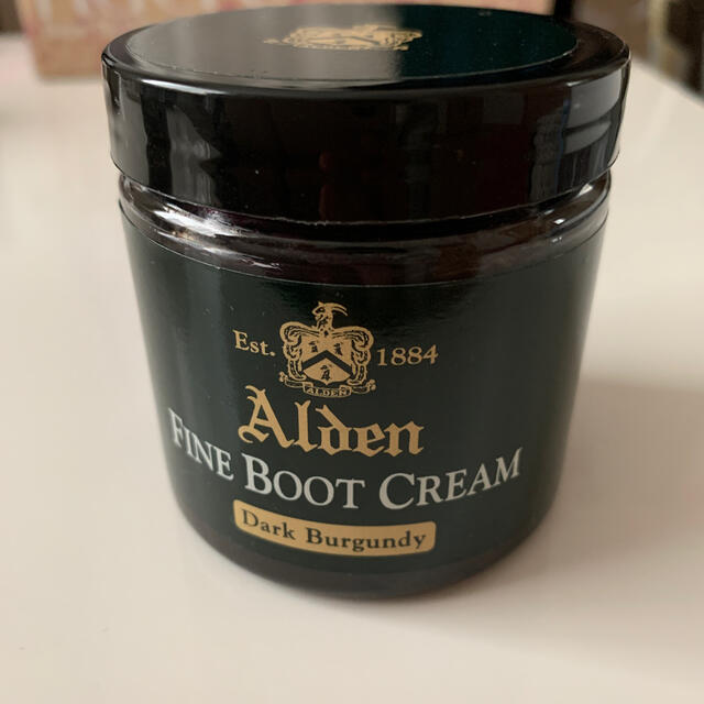 Alden(オールデン)の【専用】Alden　FINE BOOT CREAM ブラック　ダークバーガンディ メンズの靴/シューズ(その他)の商品写真