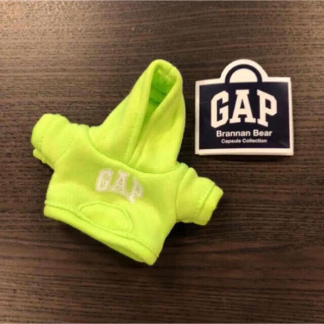 GAP(ギャップ)のギャップ  ガチャガチャ 緑 グリーン 激レア かわいい ぬいぐるみ  着せ替え エンタメ/ホビーのおもちゃ/ぬいぐるみ(ぬいぐるみ)の商品写真