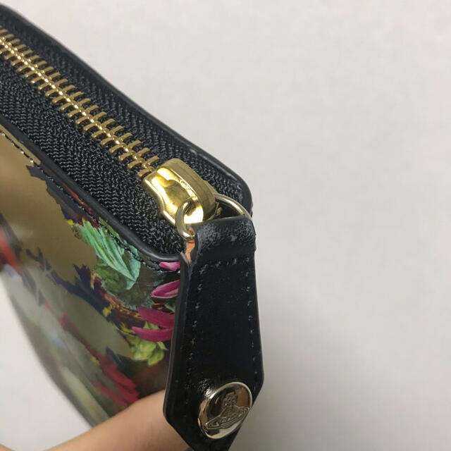 Vivienne Westwood(ヴィヴィアンウエストウッド)の美品✨ヴィヴィアンウエストウッド  長財布　正規品　花柄 レディースのファッション小物(財布)の商品写真