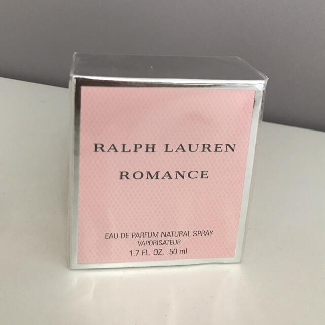 Ralph Lauren(ラルフローレン)のモンタ様専用　新品未開封⭐︎ラルフローレン  ロマンス50ml コスメ/美容の香水(香水(女性用))の商品写真