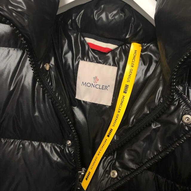 MONCLER(モンクレール)のモンクレール　ダウンジャケット メンズのジャケット/アウター(ダウンジャケット)の商品写真