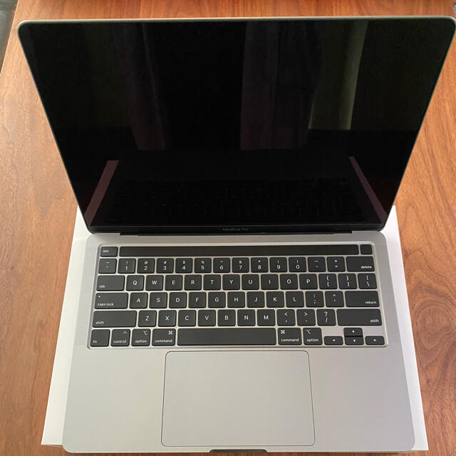 Mac (Apple)(マック)のMacbook Pro 2020 256GB 16GB USキーボード スマホ/家電/カメラのPC/タブレット(ノートPC)の商品写真