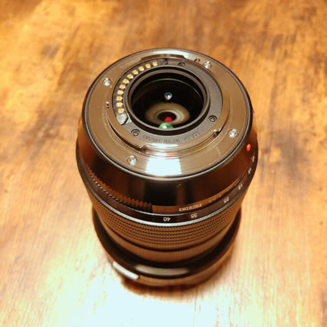 OLYMPUS(オリンパス)のオリンパス M.ZUIKO 12-40mm/F2.8 PRO 中古美品標準ズーム スマホ/家電/カメラのカメラ(レンズ(ズーム))の商品写真