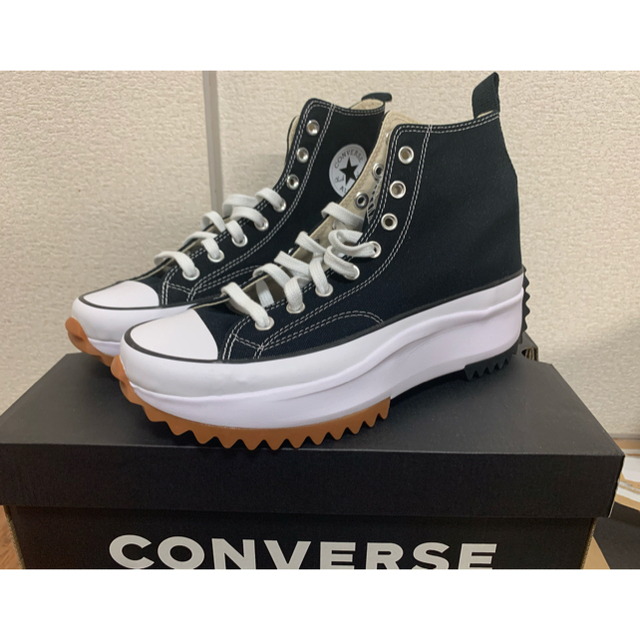 converse runstarhike White