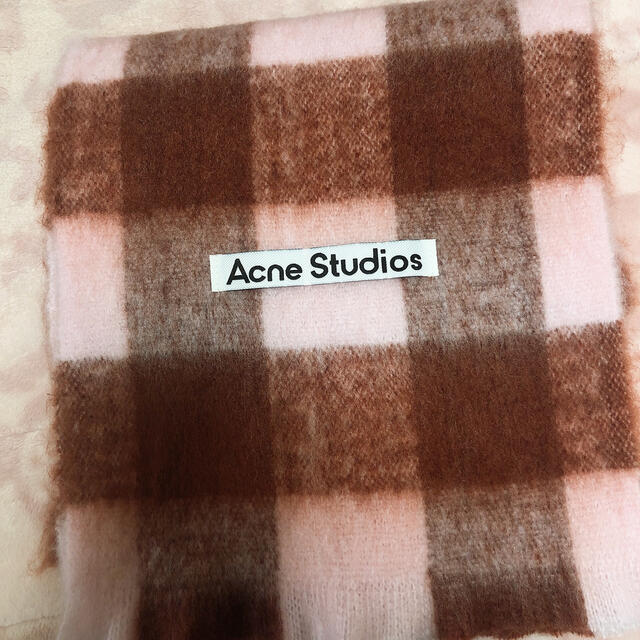 acne studios マフラー　ピンク　ブラウン