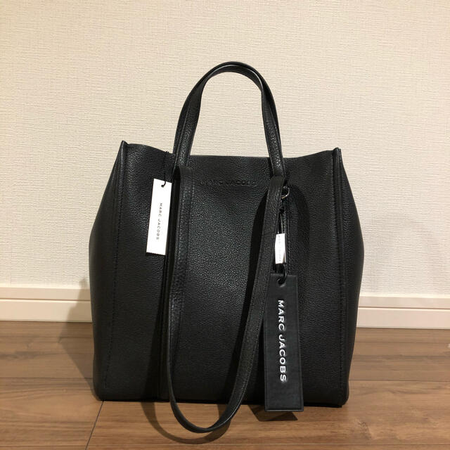 MARC JACOBS(マークジェイコブス)の【MARC JACOBS】新品☆ タグトート27 レディースのバッグ(トートバッグ)の商品写真