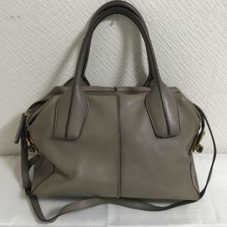 トッズ(TOD'S)のトッズ  Tod’s dバッグ 2way (ハンドバッグ)