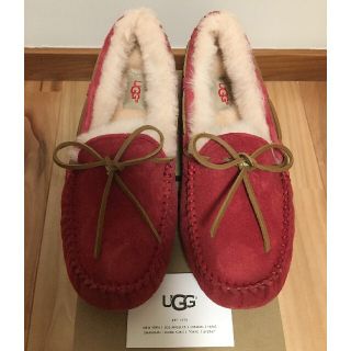 アグ(UGG)のchemo様【新品】UGG モカシンダコタ（ジェスターレッド:23.5〜24㎝）(スリッポン/モカシン)