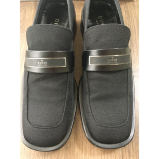 グッチ(GUCCI)の【訳あり特価】GUCCI　ファブリック素材ローファー　35C　ブラック(ローファー/革靴)