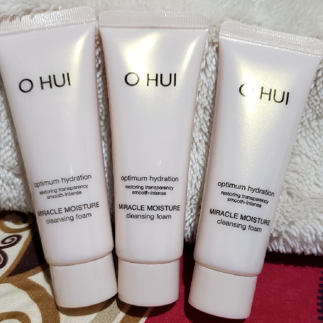 Ohui Cleansing Foam コスメ/美容のスキンケア/基礎化粧品(洗顔料)の商品写真