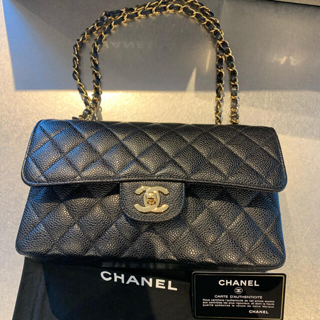 CHANEL(シャネル)のシャネル　キャビアスキン　マトラッセ レディースのバッグ(ショルダーバッグ)の商品写真