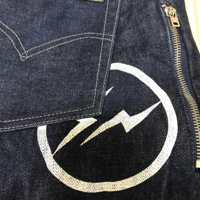 FRAGMENT(フラグメント)のLevi’s Fenom fragment 藤原ヒロシ　送料込み　フラグメント メンズのパンツ(デニム/ジーンズ)の商品写真